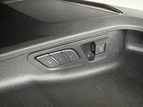 Used 2022 Audi Q3 2.0T Premium Plus w/ Premium Plus Package image 30