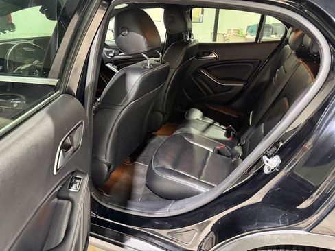 Used 2020 Mercedes-Benz GLA 250 image 13