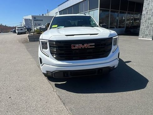 New 2026 GMC Sierra 1500 Elevation AWD/4WD image 2