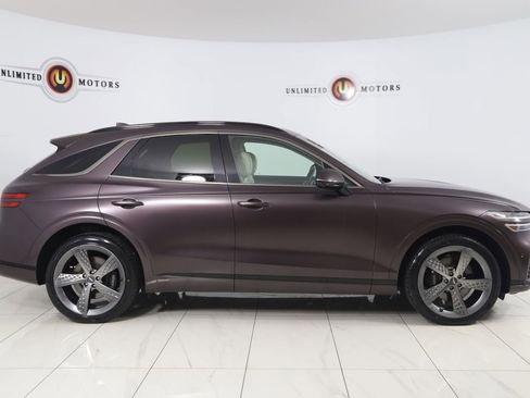 Used 2023 Genesis GV70 3.5T Sport w/ Sport Prestige Package AWD/4WD image 2