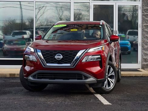 Used 2022 Nissan Rogue SV w/ SV Premium Package image 6