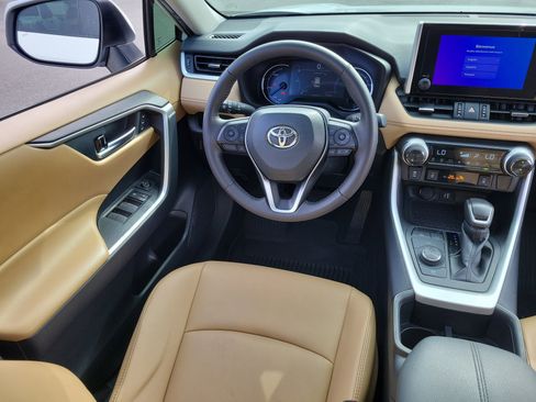 Certified 2025 Toyota RAV4 XLE Premium w/ Weather Package AWD/4WD image 17