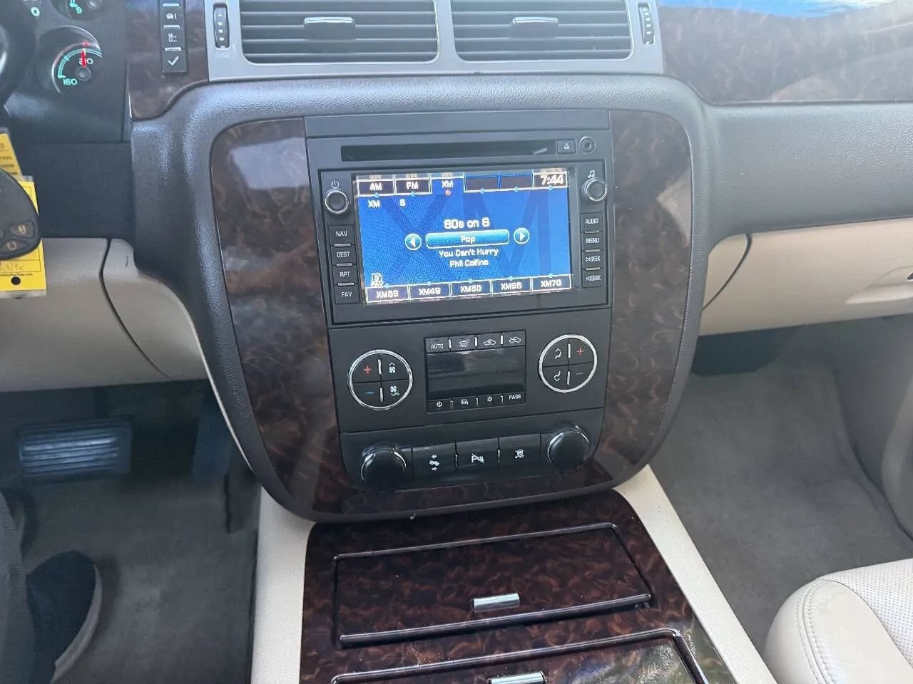 Used 2011 GMC Sierra 1500 Denali AWD/4WD image 29