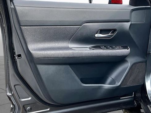 Certified 2026 Nissan Kicks SV FWD image 38