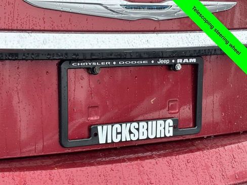 Used 2012 Chrysler 200 Touring image 28