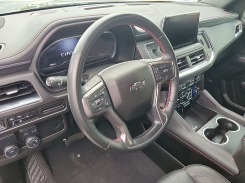 Used 2023 Chevrolet Suburban RST w/ Luxury Package RWD image 6