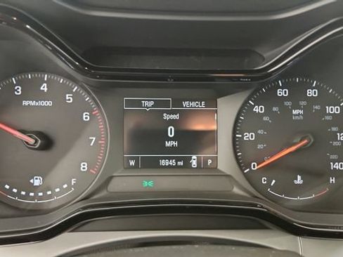 Used 2024 Chevrolet Trax LS w/ LS Convenience Package FWD image 11