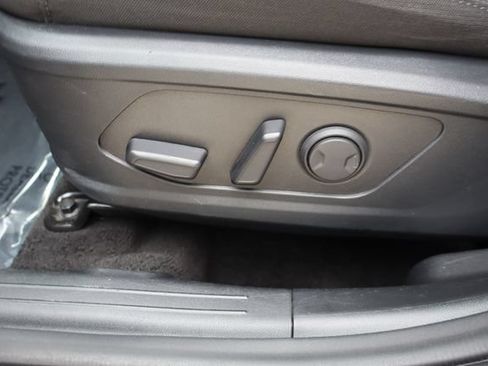 Used 2025 Hyundai Tucson SEL FWD image 13