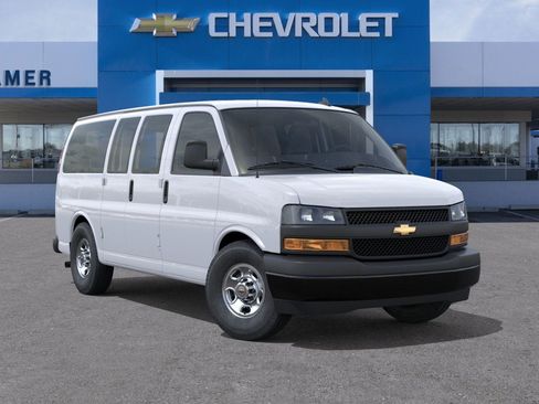 New 2025 Chevrolet Express 2500 w/ Driver Convenience Package image 7