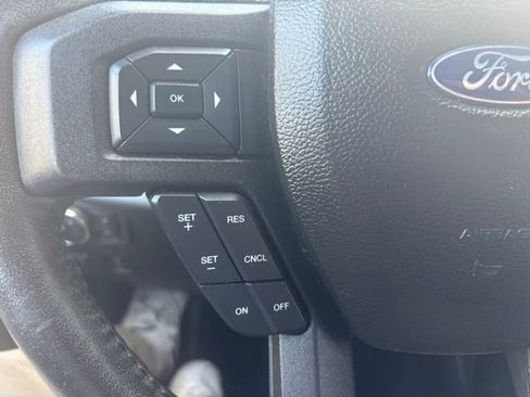 Used 2017 Ford F150 XLT w/ Equipment Group 302A Luxury image 26