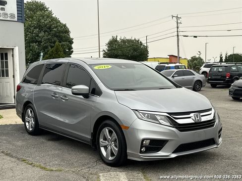 Used 2019 Honda Odyssey EX-L image 3
