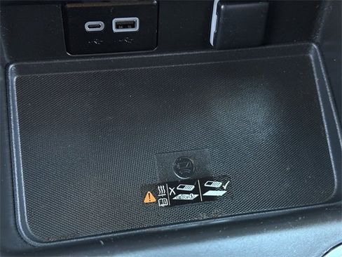 Certified 2024 GMC Yukon AT4 w/ Technology Package image 25