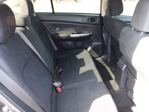 Used 2016 Subaru Impreza 2.0i image 18