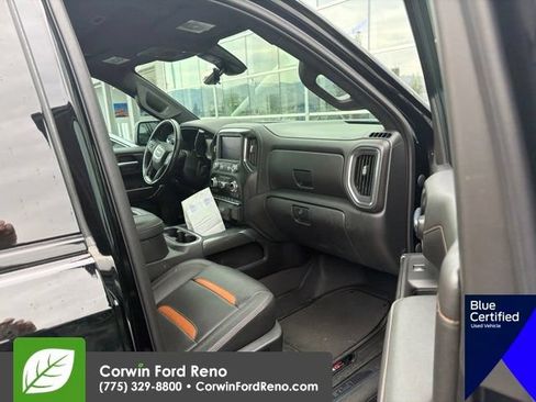 Used 2021 GMC Sierra 1500 AT4 w/ AT4 Premium Package AWD/4WD image 9