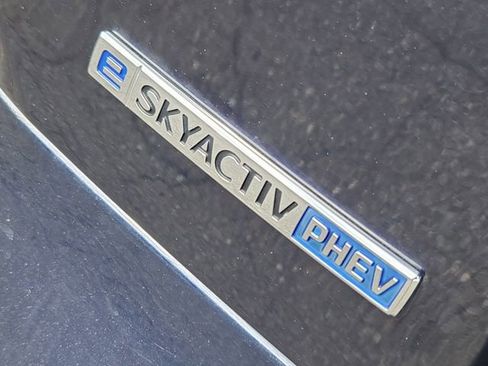 Certified 2024 MAZDA CX-90 Plug-In Hybrid w/ Preferred AWD/4WD image 22
