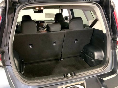 Used 2024 Kia Soul LX w/ Option Group 015 image 4