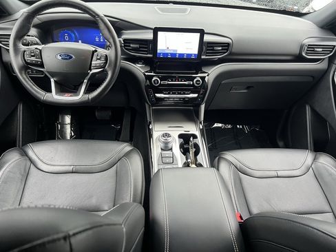 Certified 2022 Ford Explorer ST w/ Equipment Group 401A image 17
