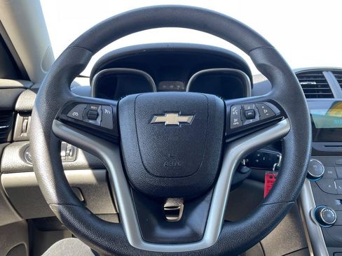 Used 2013 Chevrolet Malibu LS FWD image 17