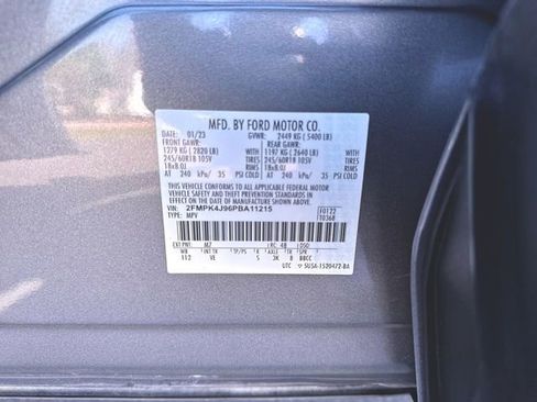 Used 2023 Ford Edge SEL w/ Convenience Package AWD/4WD image 32