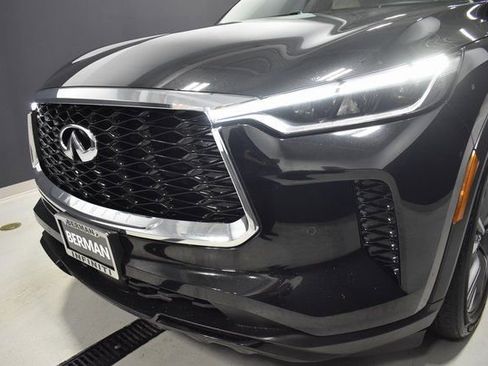 Used 2023 INFINITI QX60 Luxe image 11