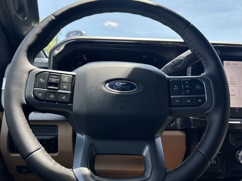 New 2025 Ford F250 Lariat w/ Lariat Ultimate Package image 25