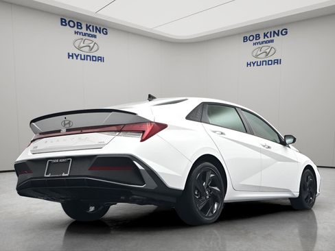 New 2026 Hyundai Elantra Sport FWD image 24