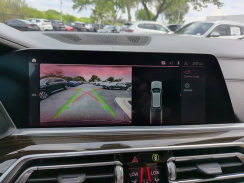 Used 2019 BMW X5 xDrive40i w/ Convenience Package image 18