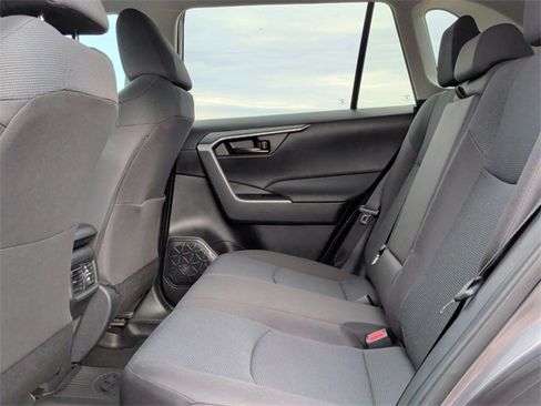 Certified 2025 Toyota RAV4 LE image 25