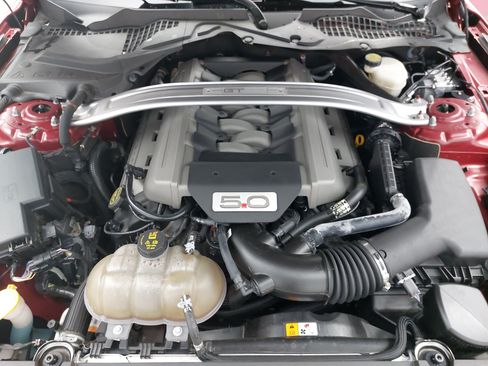 Used 2016 Ford Mustang GT Premium w/ Equipment Group 401A RWD image 31