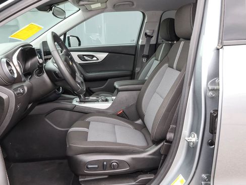 Used 2025 Chevrolet Blazer LT AWD/4WD image 7