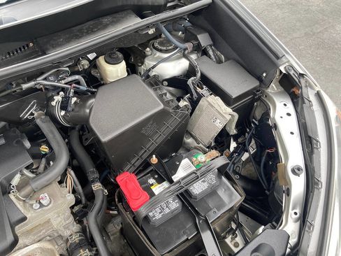 Used 2015 Toyota RAV4 XLE image 99