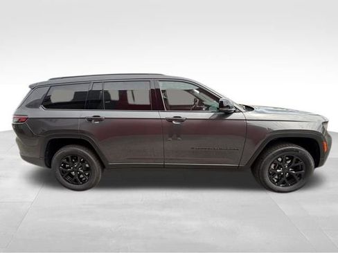 New 2026 Jeep Grand Cherokee L 4WD image 6