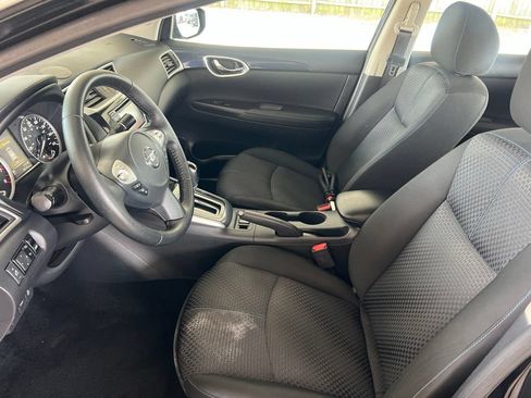Used 2018 Nissan Sentra SR FWD image 4