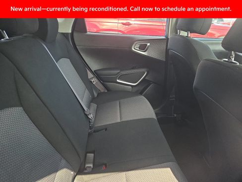 Used 2023 Kia Soul S FWD image 9