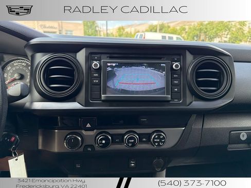 Used 2016 Toyota Tacoma SR w/ Towing Package AWD/4WD image 8