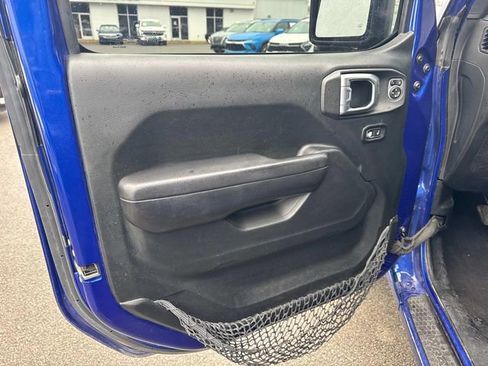 Used 2019 Jeep Wrangler Unlimited Sport S image 21