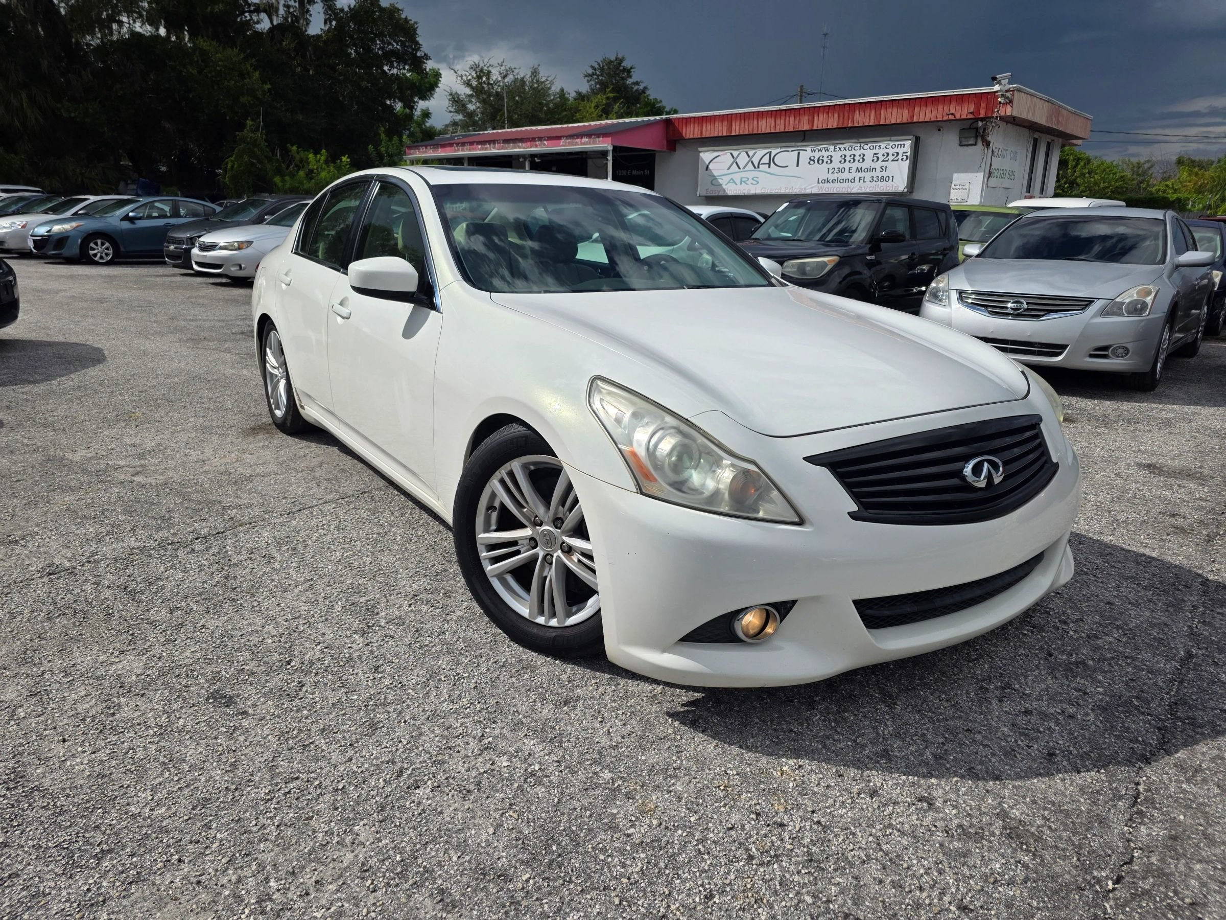 Used 2013 INFINITI G37 Journey w/ Premium Pkg RWD image 3