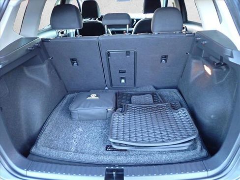 Used 2022 Volkswagen Taos S image 8