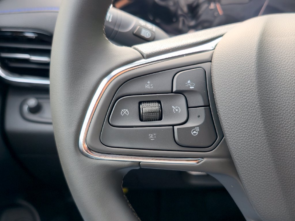 New 2026 Buick Envista Sport Touring w/ Convenience I Package FWD image 18