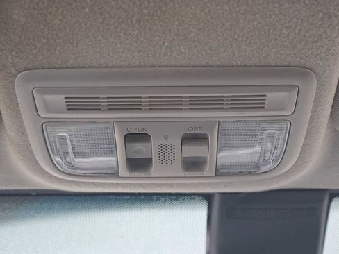 Used 2018 Honda Fit EX-L image 24