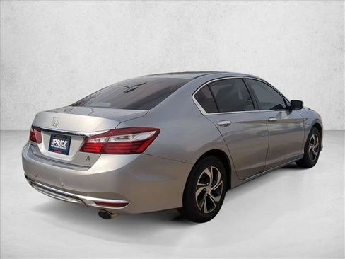 Used 2017 Honda Accord LX image 5