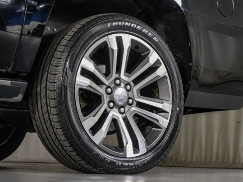 Used 2017 GMC Yukon XL Denali w/ Open Road Package image 58