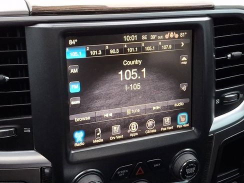 Used 2016 RAM 1500 Limited image 18