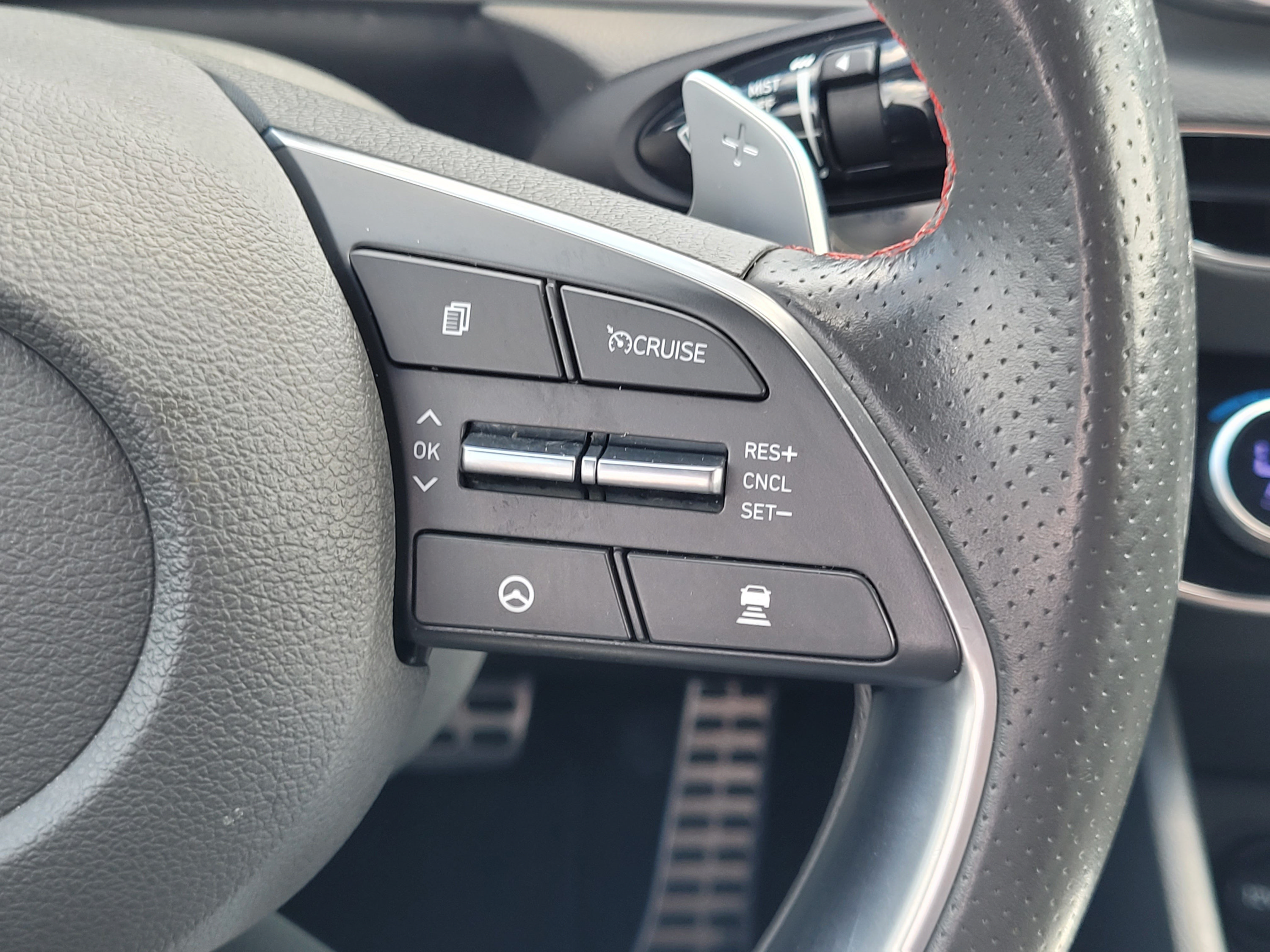 Used 2021 Hyundai Sonata SEL Plus w/ Tech Package FWD image 13