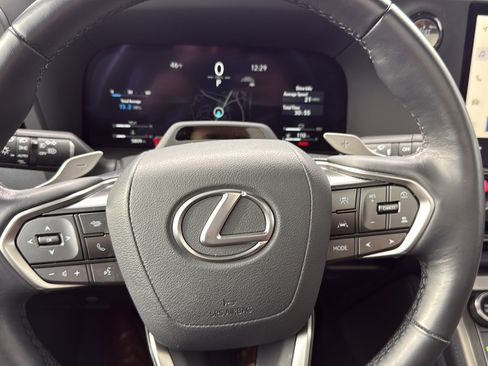 Used 2024 Lexus GX 550 w/ Accessory Package (2T) AWD/4WD image 26