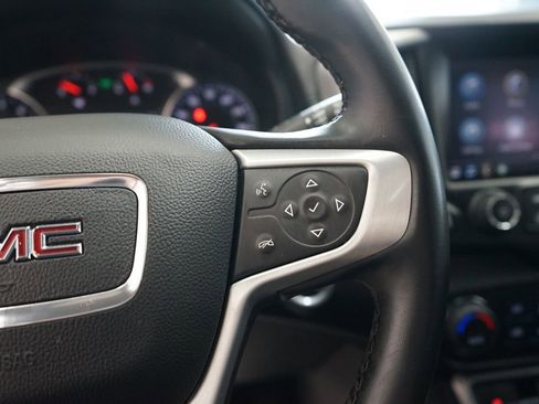 Used 2023 GMC Terrain SLT image 31