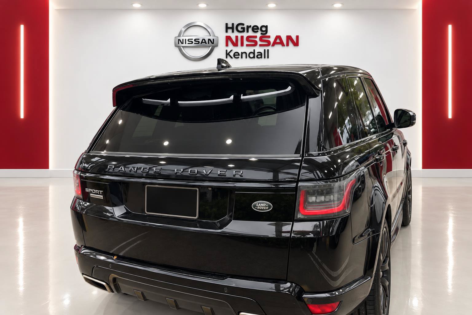 Used 2019 Land Rover Range Rover Sport Supercharged AWD/4WD image 6