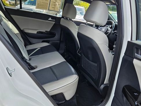 Used 2019 Kia Sportage EX w/ EX Sport Appearance Package image 13