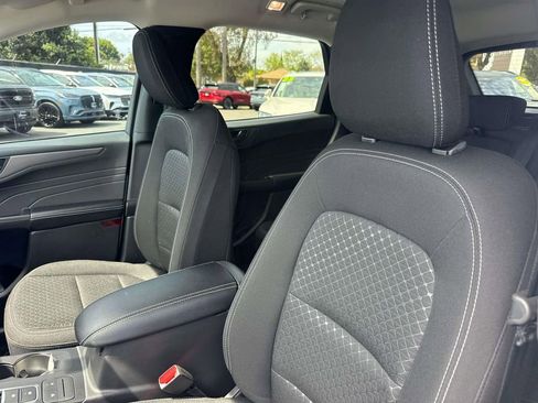 Certified 2025 Ford Escape Active FWD image 24
