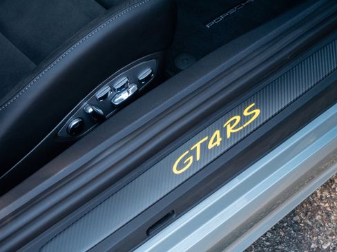 Used 2024 Porsche 718 Cayman GT4 RS image 33